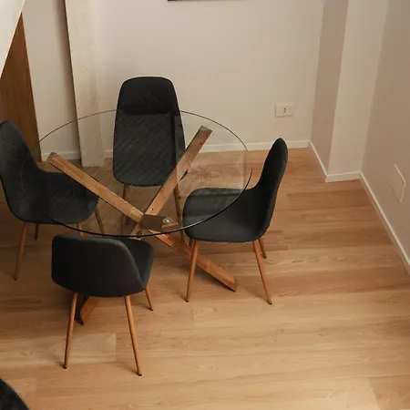 Appartamento Cenisio 23 Milano