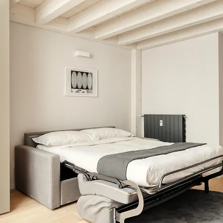 Appartamento Cenisio 23 Milano