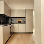 Cenisio 23 * Milánó